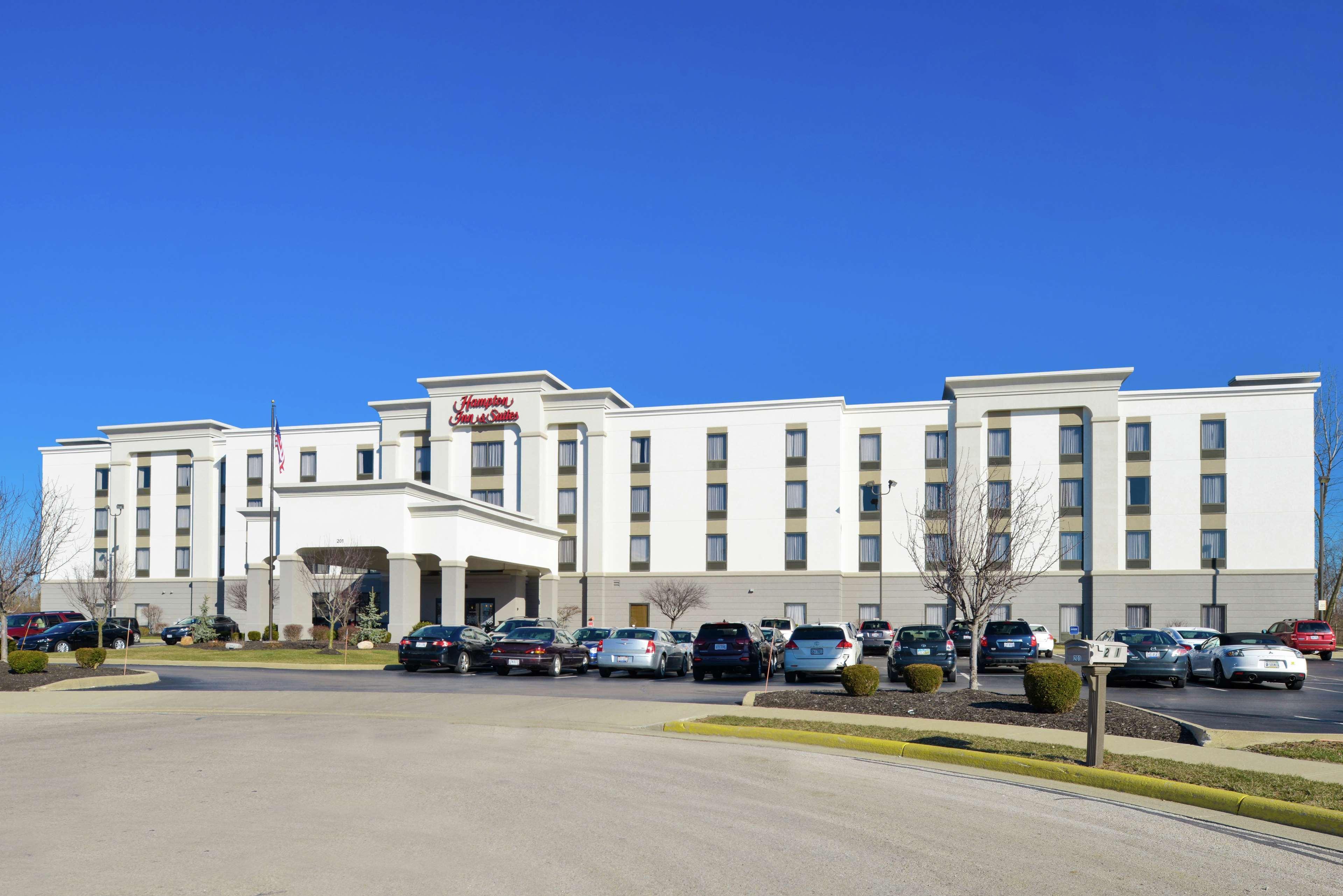 Hampton Inn & Suites Wilmington Exterior photo