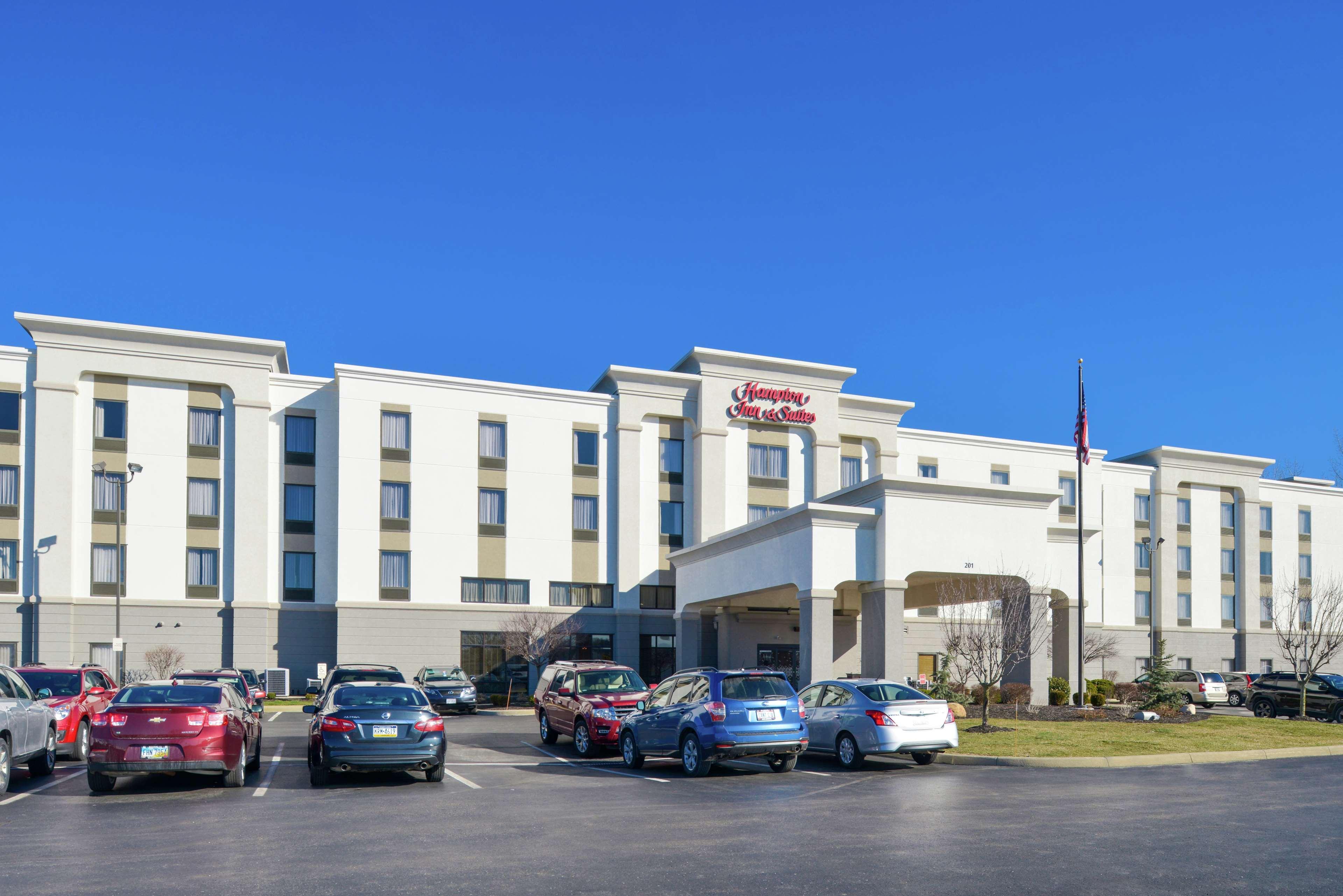 Hampton Inn & Suites Wilmington Exterior photo